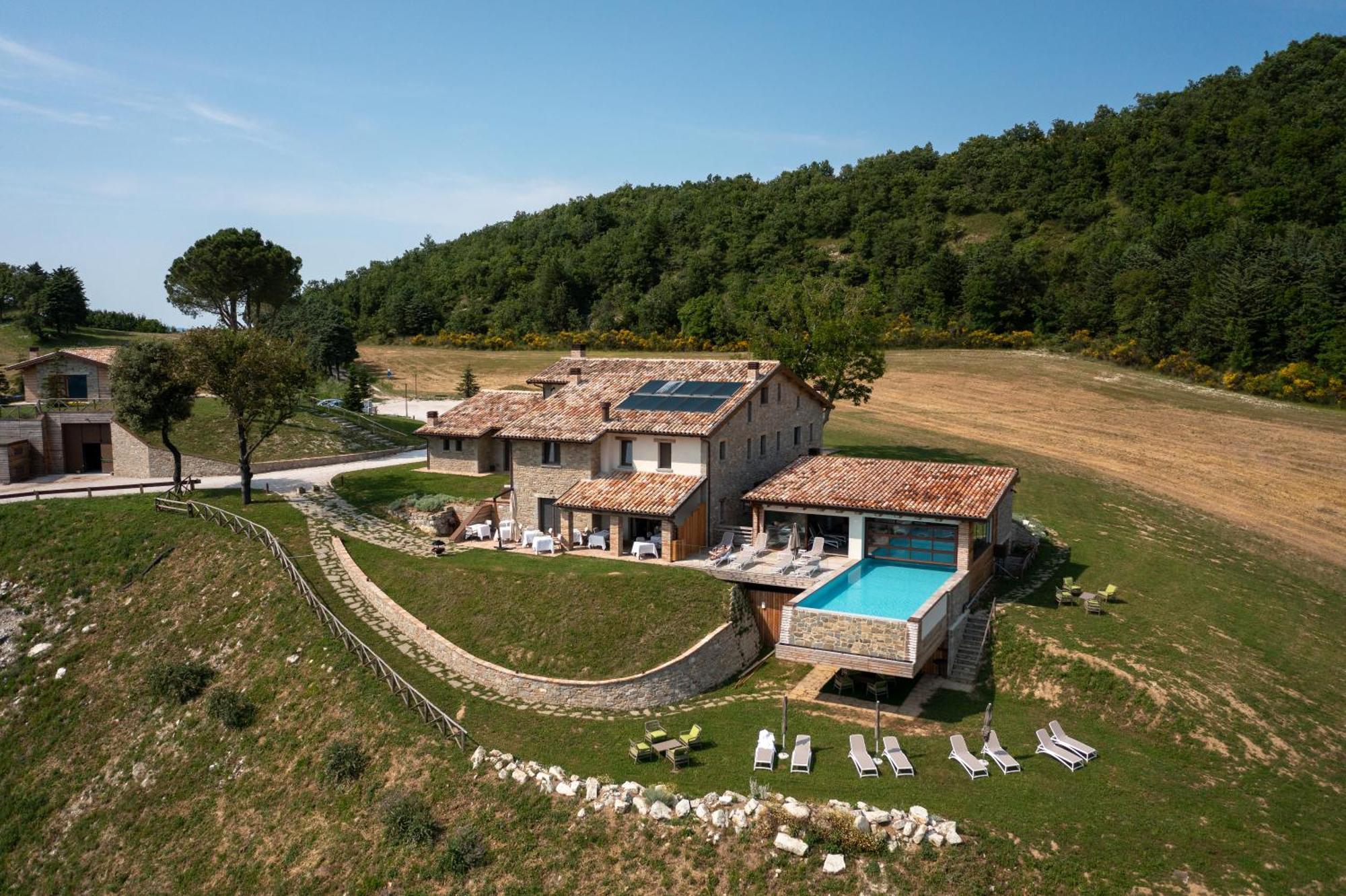 Hotel Aura Relais Urbino Exterior foto